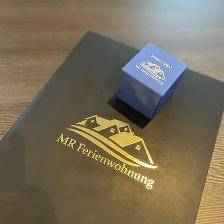Mr - Emma